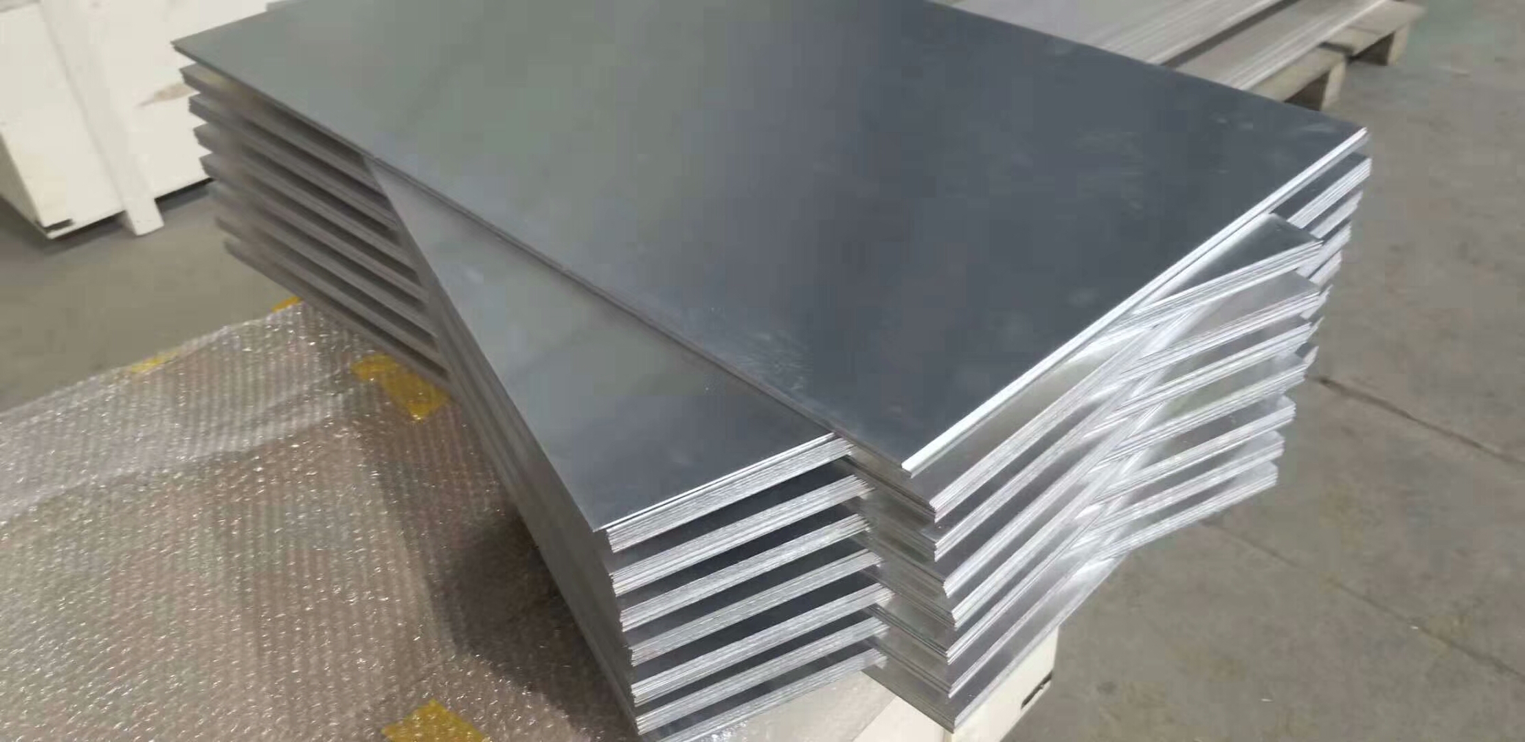 alloy plates